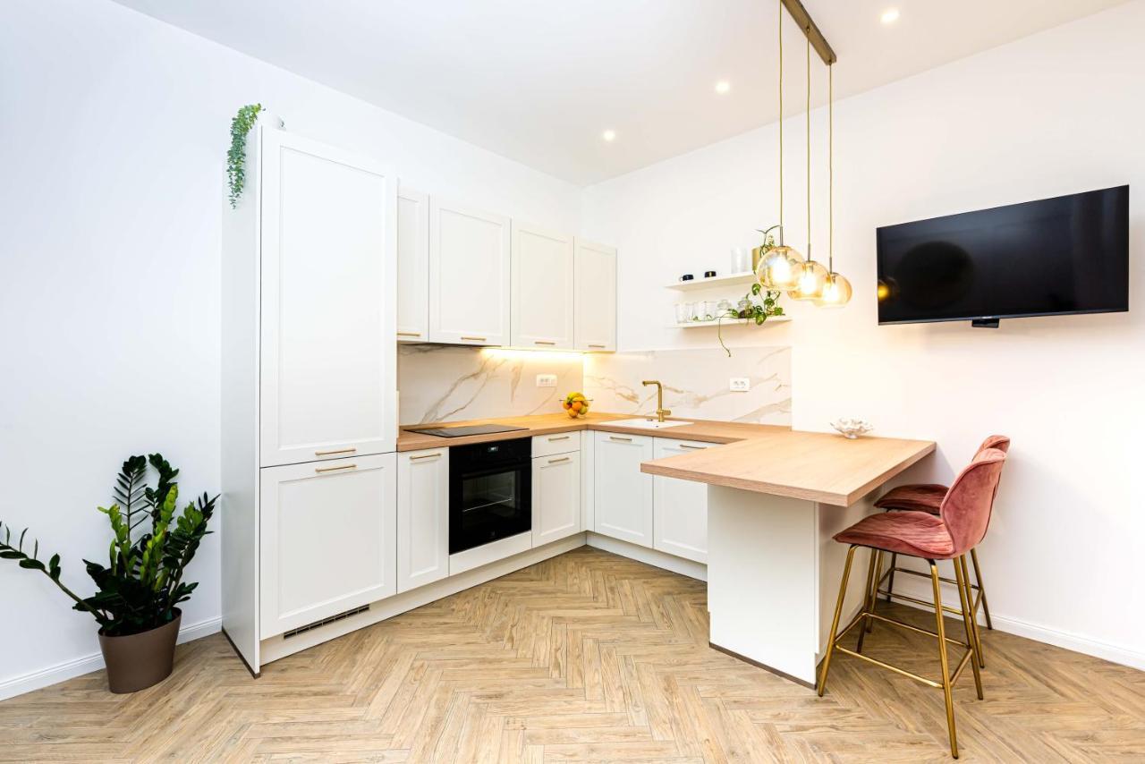 Beautiful Apartment In Split Center Экстерьер фото