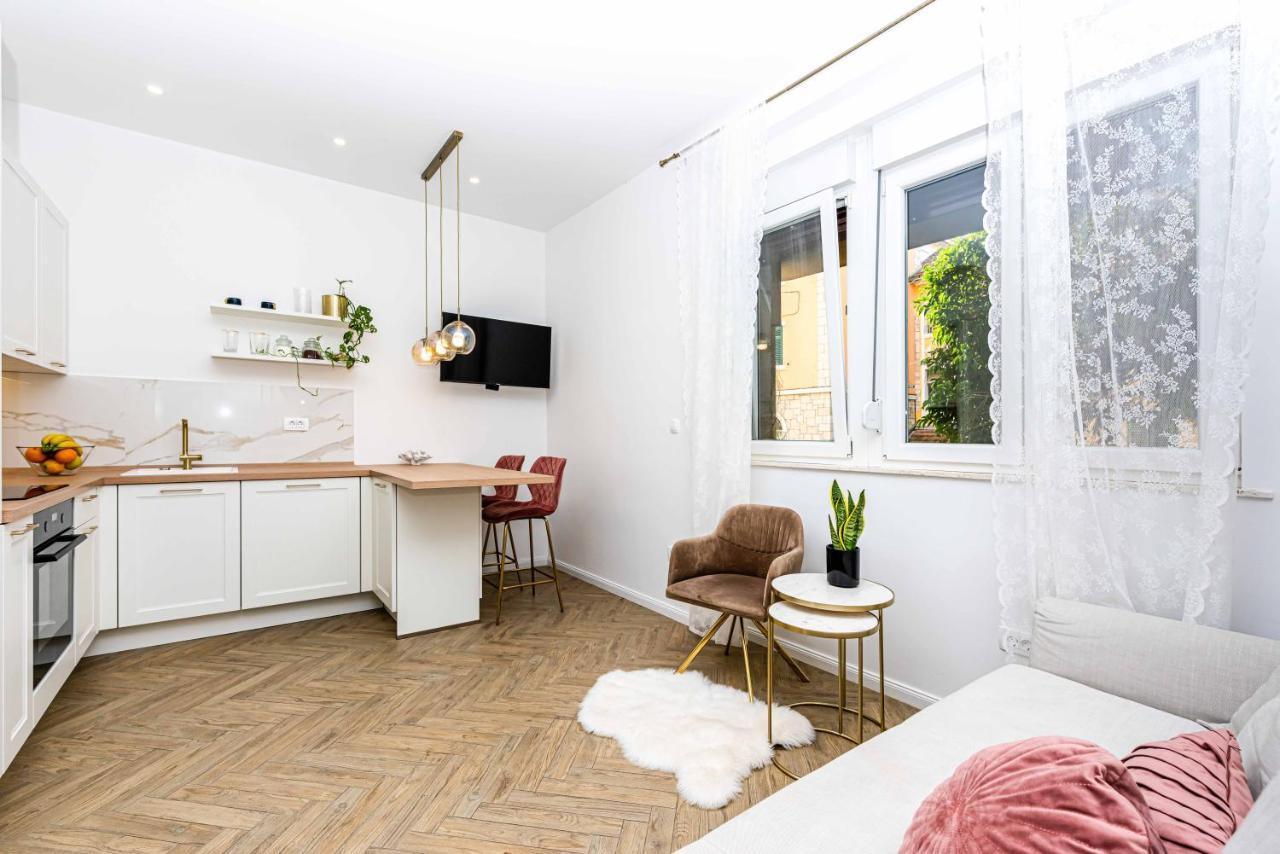 Beautiful Apartment In Split Center Экстерьер фото